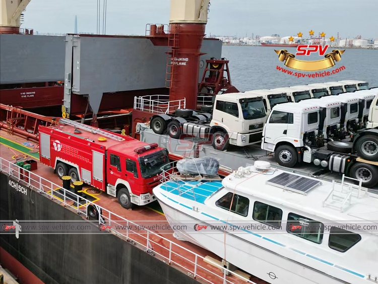 10,000 Litres Foam Fire Tanker Sinotruk - Loading